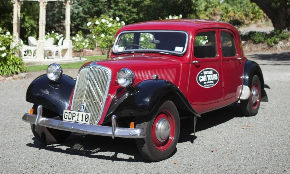 Hooters Vintage & Classic Vehicle Hire